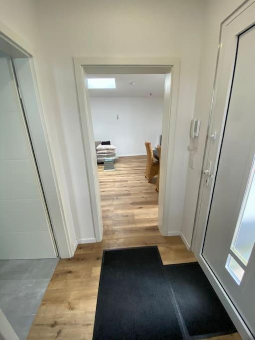 Neues Bungalow Fuer Bis Zu 4 Personen オーバーハウゼン エクステリア 写真